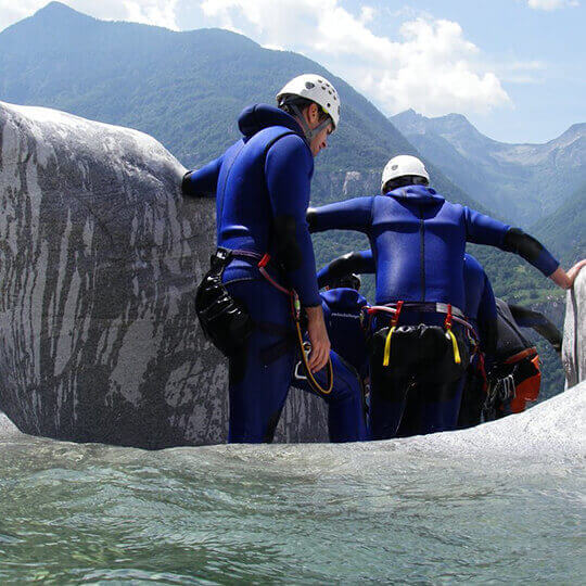 Canyoning & Rafting Tessin Ticino - SwissChallenge GmbH 10