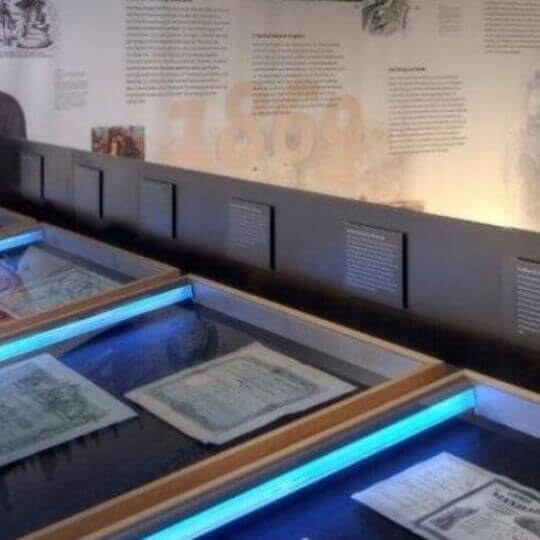 Wertpapierwelt - Museum für historische Aktien  10